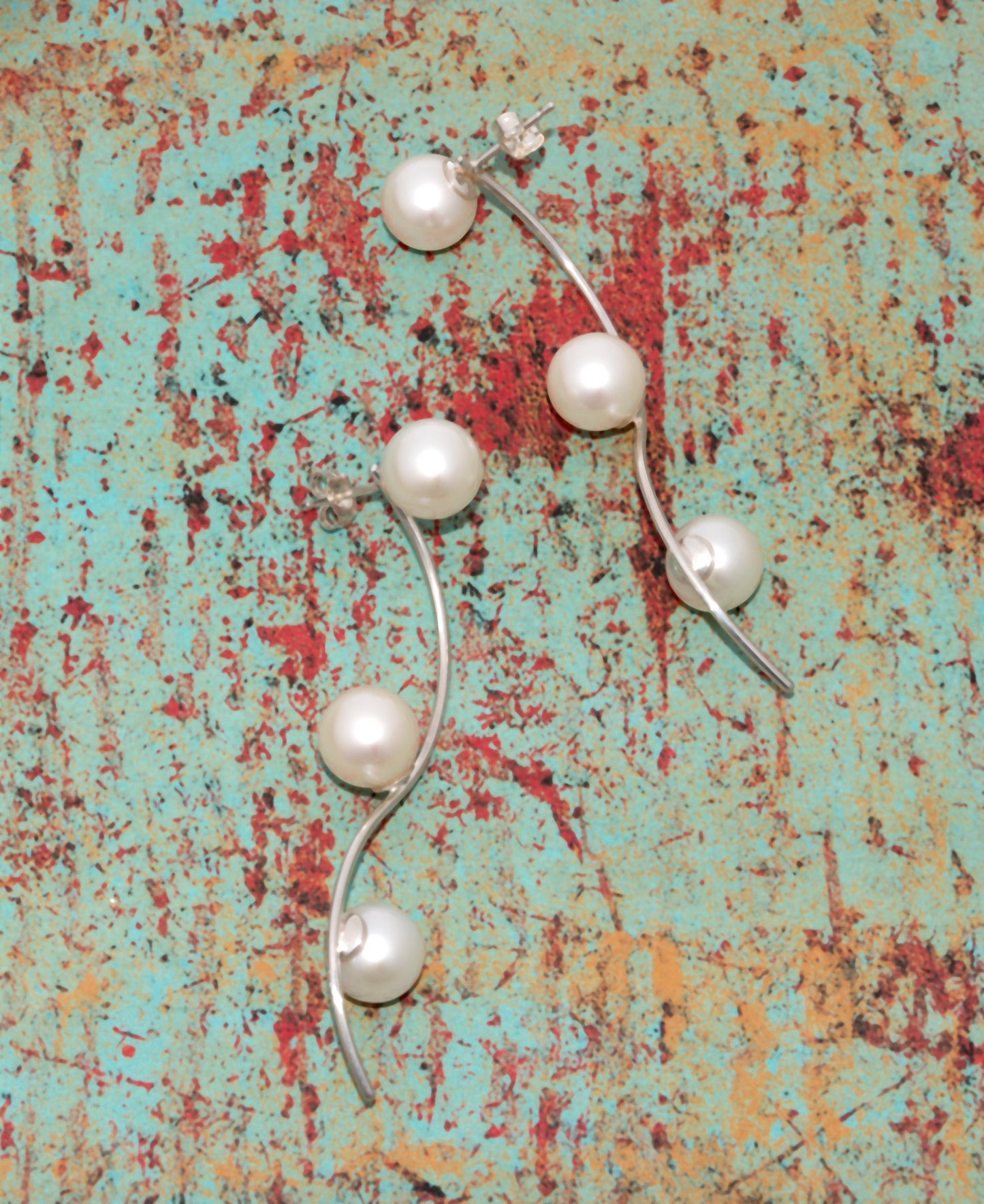 Sterling Silver Waved Pearl Stud Earrings