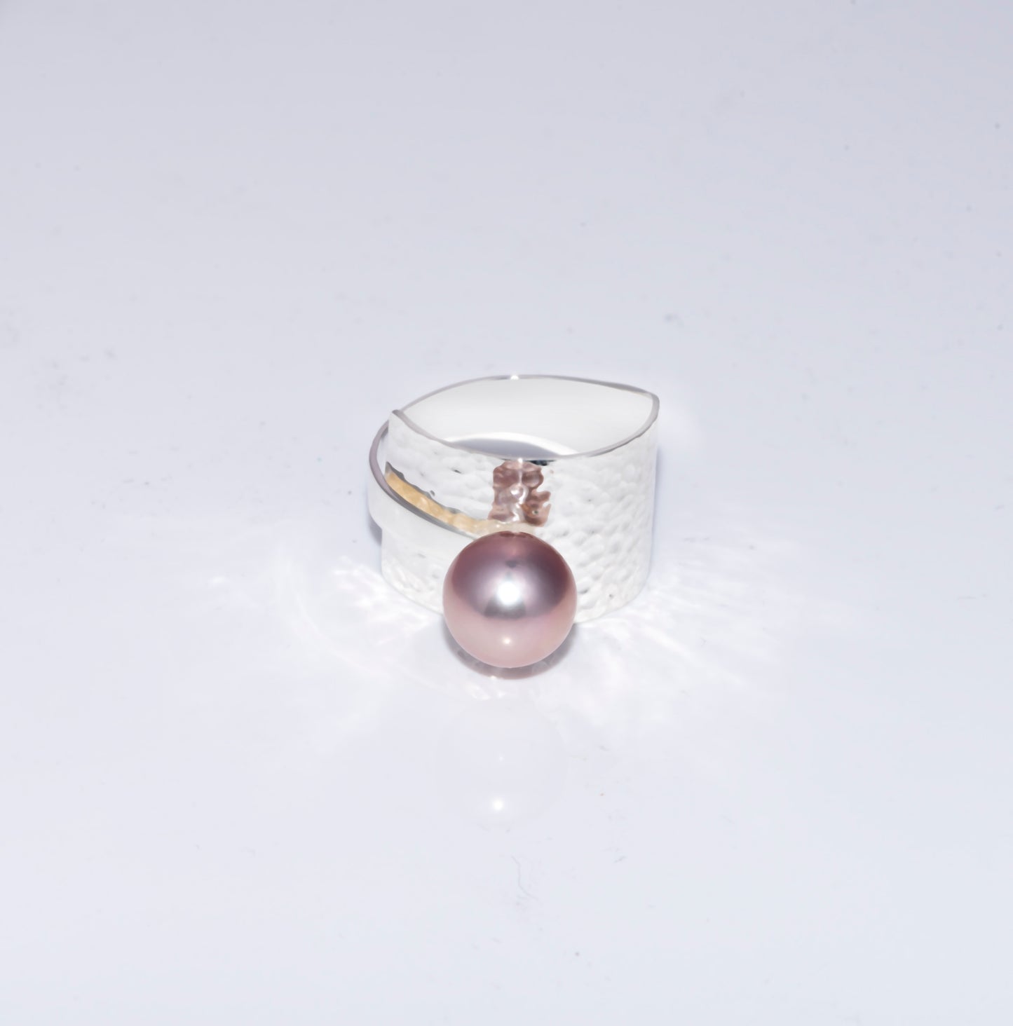 Sterling Silver Wide Hammered Shank Ring With Pink Pearl