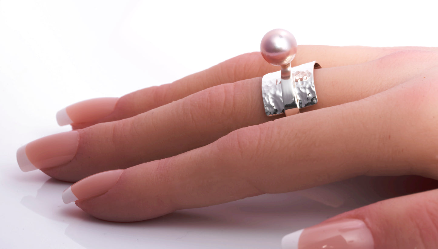 Sterling Silver Wide Hammered Shank Ring With Pink Pearl